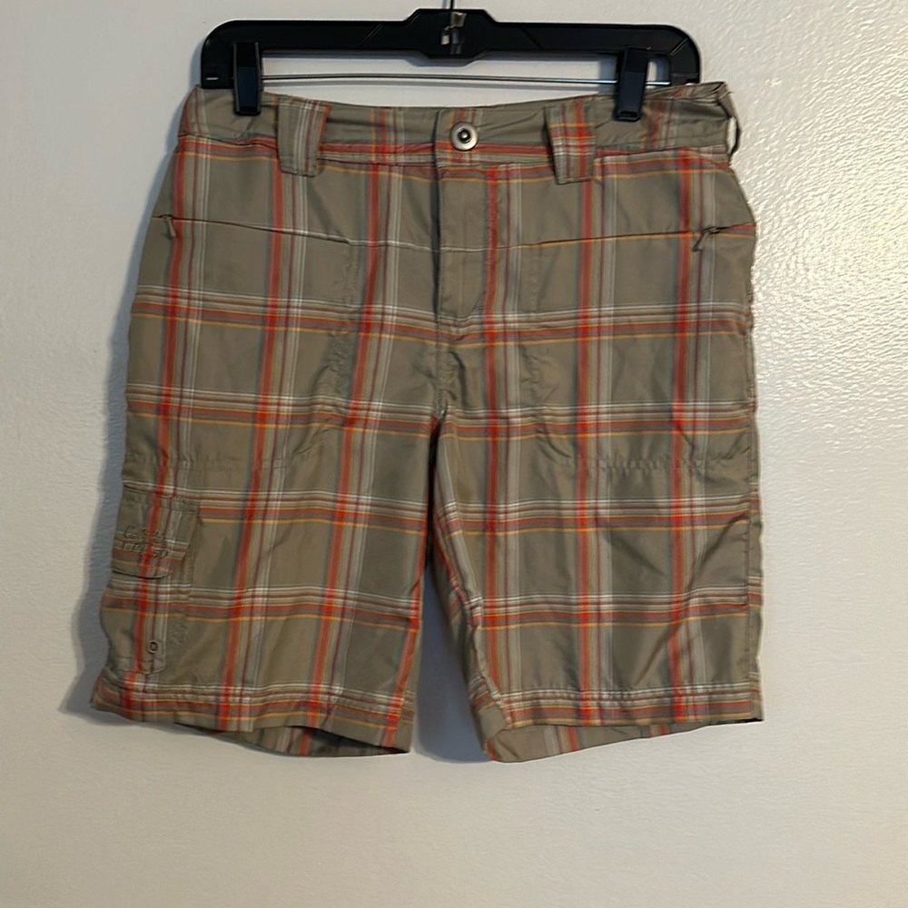 Cabelas hiking shorts